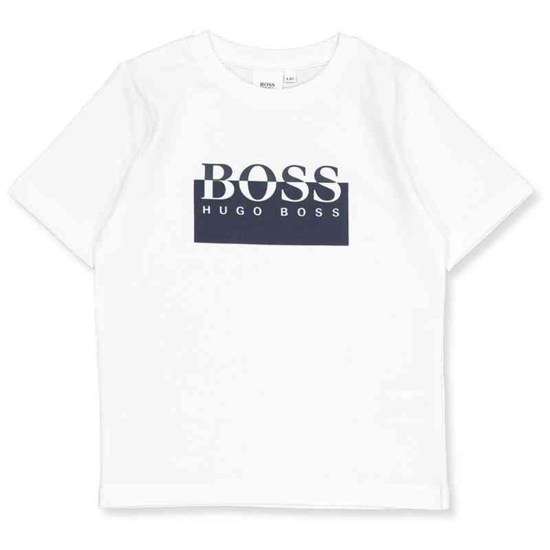 T-shirt   år